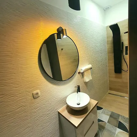 Cozy Studio Apartment Leprin In Labin Old Town Exterior photo