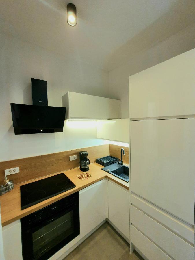 Cozy Leprin In Labin Old Town Apartment